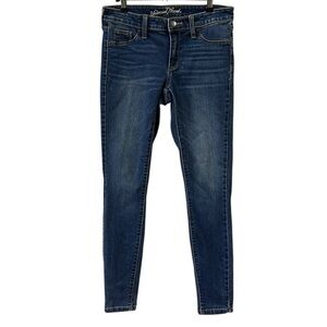 Universal Thread Mid Rise Medium Wash Skinny Blue Jeans Womens 2 or 26R